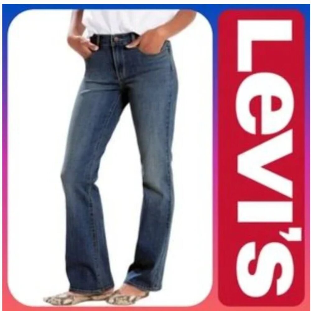 LEVI'S 515 BOOTCUT PLUS SIZE DISTRESSED HIGH RISE JEANS